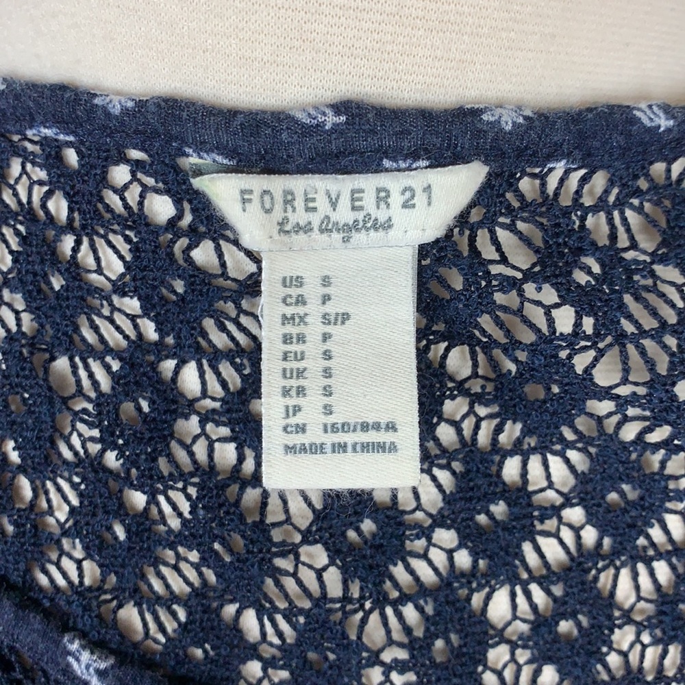 Forever 21 Floral Crochet Crop Top, S - Picture 8 of 9